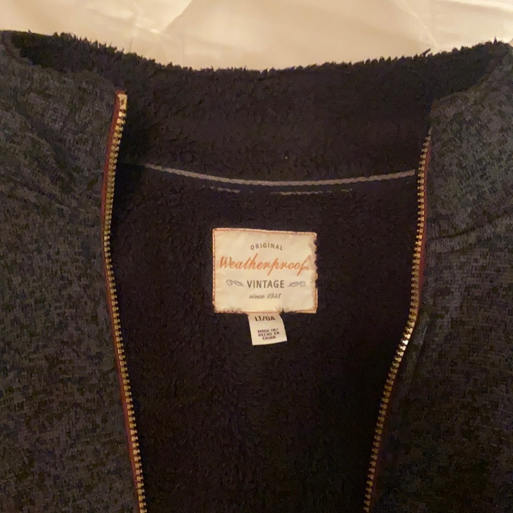 Men’s Large Tall Weatherproof Vintage zip up sweater.